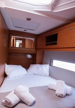 Dufour 470 in Athens / Alimos Marina thumbnail 10