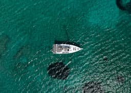 Dufour 470 in Athens / Alimos Marina thumbnail 6