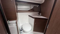 Oceanis 40.1 in Saint-Quay-Portrieux / Port d'Armor thumbnail 8
