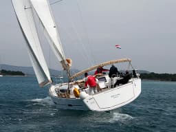 Dufour 460 Grand Large in Šibenik / D-Marin Marina Mandalina thumbnail 6