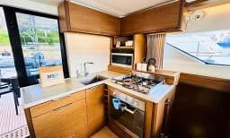 Lagoon 50 in Sardinia / Olbia / Marina Golfo Cugnana thumbnail 30