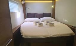 Lagoon 50 in Sardinia / Olbia / Marina Golfo Cugnana thumbnail 5