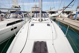 Oceanis 40.1 in Sicily / Furnari / Marina Portorosa thumbnail 11