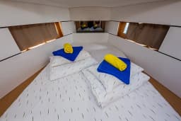 Oceanis 38.1 in Dubrovnik / ACI Marina Dubrovnik thumbnail 11
