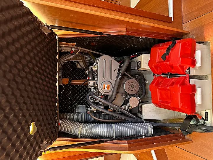 Oceanis 34 in Punta Ala - Photo 4