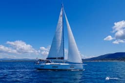 Dufour 530 in Puntone / Marina di Scarlino thumbnail 4