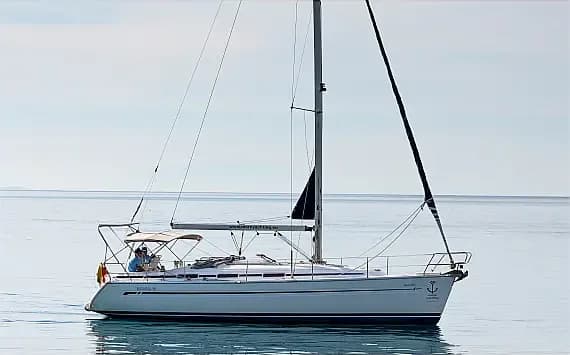 Bavaria 36 in Lefkada / Nikiana Marina - image 1