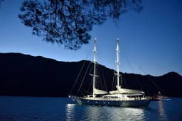 Luxury Sailing Yacht in Split / Port of Split / West Harbour thumbnail 13