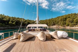 Luxury Sailing Yacht in Split / Port of Split / West Harbour thumbnail 20