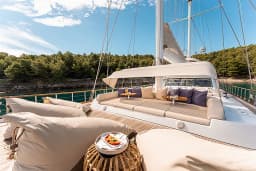 Luxury Sailing Yacht in Split / Port of Split / West Harbour thumbnail 22