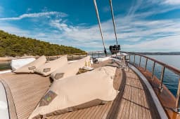 Luxury Sailing Yacht in Split / Port of Split / West Harbour thumbnail 25