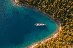 Luxury Sailing Yacht in Split / Port of Split / West Harbour thumbnail 44