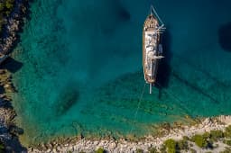 Luxury Sailing Yacht in Split / Port of Split / West Harbour thumbnail 46