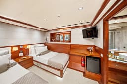 Luxury Sailing Yacht in Split / Port of Split / West Harbour thumbnail 69