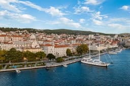 Luxury Sailing Yacht in Split / Port of Split / West Harbour thumbnail 9