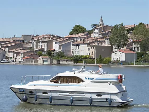Countess in Messac - image 1