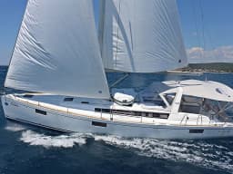 Oceanis 48 in Sukošan / D-Marin Dalmacija Marina thumbnail 6