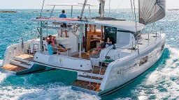 Lagoon 42 in Mallorca / Can Pastilla / Club Maritimo San Antonio De La Playa thumbnail 16