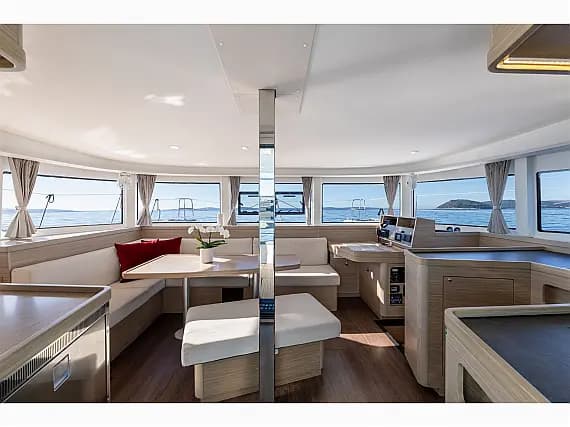 Lagoon 42 in Split / Port of Split / West Harbour - Photo 3