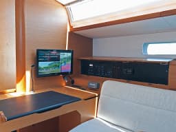 Sun Odyssey 509 in Pula / ACI Marina Pula thumbnail 9