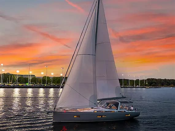 First 44 in Lavrion / Olympic Marina - Photo 1