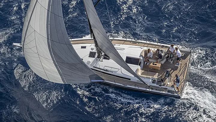 First 44 in Lavrion / Olympic Marina - Photo 4
