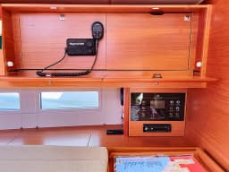 Dufour 390 Grand Large in Rogoznica / Marina Frapa thumbnail 26