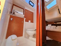 Dufour 390 Grand Large in Rogoznica / Marina Frapa thumbnail 4