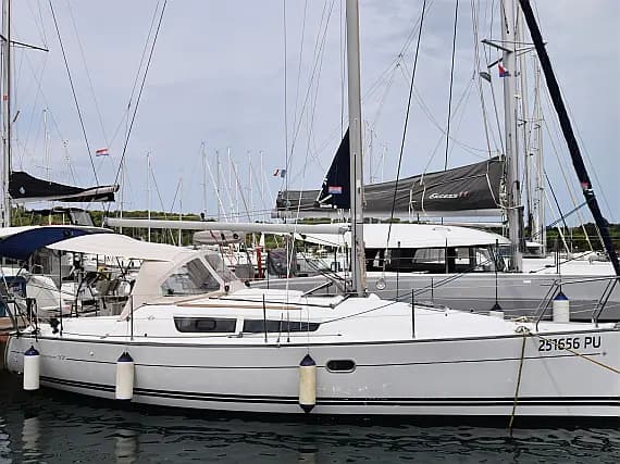 Sun Odyssey 32i in Pula / Tehnomont Marina Veruda - Photo 1