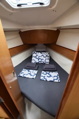 Sun Odyssey 32i in Pula / Tehnomont Marina Veruda thumbnail 3