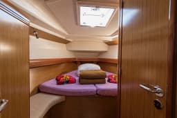 Sun Odyssey 42 i in San Vincenzo / Marina di San Vincenzo thumbnail 13
