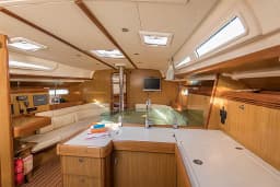 Sun Odyssey 42 i in San Vincenzo / Marina di San Vincenzo thumbnail 16