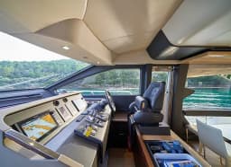 Azimut 72 in Sukošan / D-Marin Dalmacija Marina thumbnail 16
