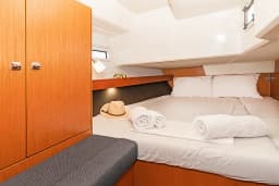 Bavaria Cruiser 41 in Volos / Port of Volos thumbnail 6