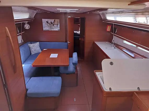Dufour 450 Grand Large in Marmaris / Netsel Marmaris Marina - Photo 3