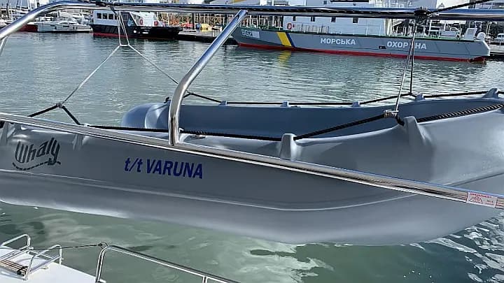 Lagoon 42 in Eden Island / Mahe, Victoria / Eden Island Marina - Photo 4