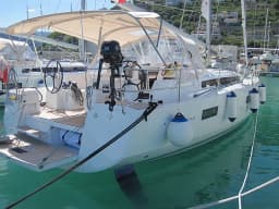 Sun Odyssey 440 in Sicily / Capo d'Orlando Marina thumbnail 7