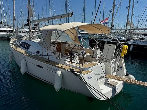 Oceanis 43 in Sukošan / D-Marin Dalmacija Marina - Photo 1
