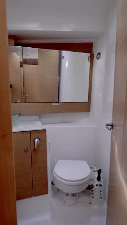 Dufour 412 Grand large in Lefkada / Port of Lefkas thumbnail 21