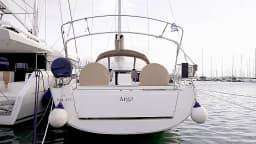 Dufour 412 Grand large in Lefkada / Port of Lefkas thumbnail 7