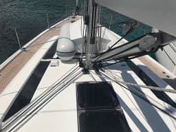 Oceanis 51.1 in Sardinia / Portisco / Cala dei Sardi thumbnail 9