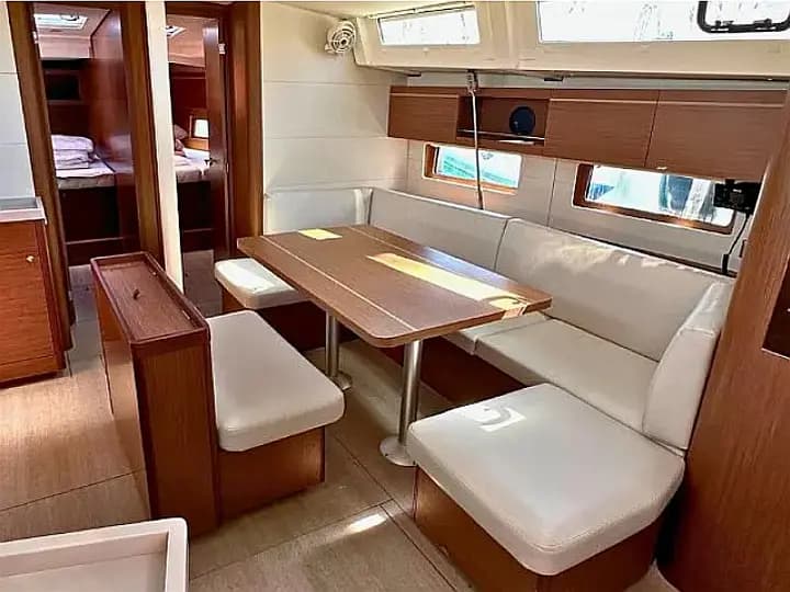 Oceanis 46.1 in Athens / Alimos Marina - Photo 5