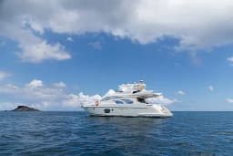 Azimut 55 in Eden Island / Mahe, Victoria / Eden Island Marina thumbnail 32