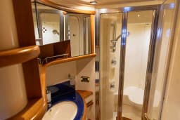Azimut 55 in Eden Island / Mahe, Victoria / Eden Island Marina thumbnail 49