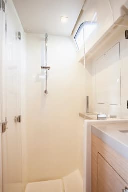 Oceanis 51.1 in Athens / Alimos Marina thumbnail 27