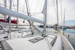 Oceanis 51.1 in Athens / Alimos Marina thumbnail 4