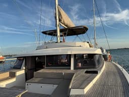 Bali 5.4 in València / Real Club Nàutic de València thumbnail 14