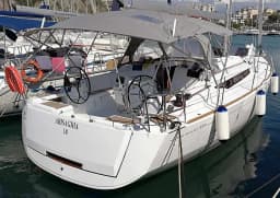Sun Odyssey 449 in Agropoli thumbnail 3