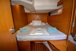 Jeanneau 53 in Marmaris Yacht Marina thumbnail 5