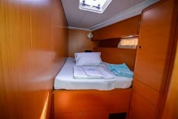 Jeanneau 53 in Marmaris Yacht Marina thumbnail 8